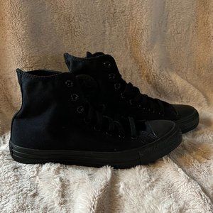 Converse Chuck Taylor All Star | Size Men 7/Women 9 (Wide)